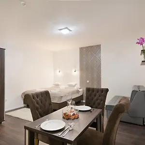 4* 公寓式酒店 市中心宝莱酒店